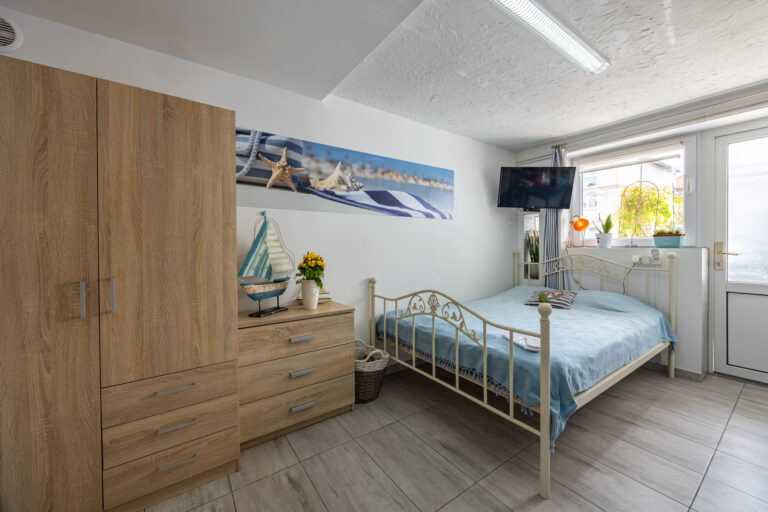 Pensjonat_2048px-179