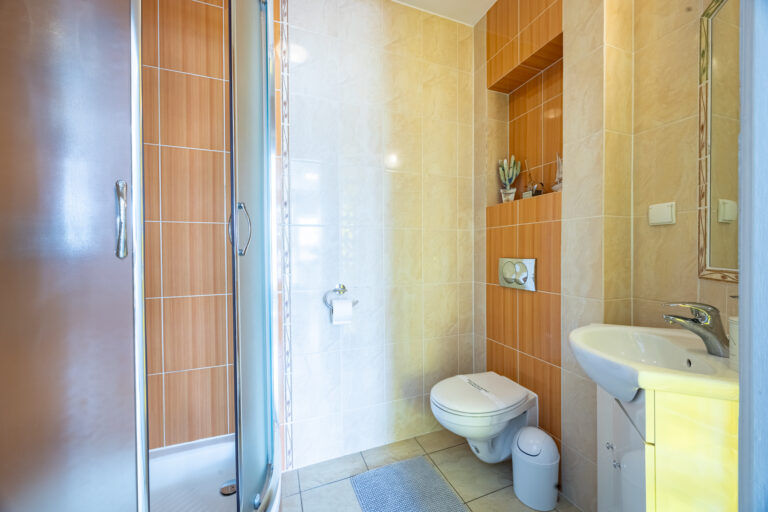 Pensjonat_2048px-225