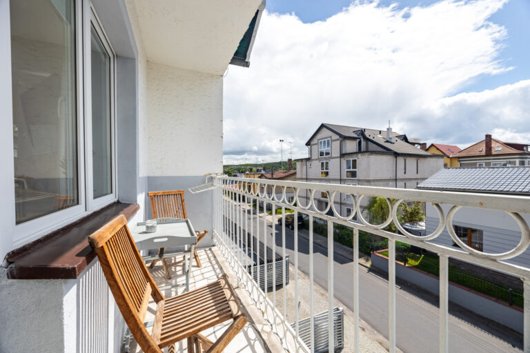 Pensjonat_2048px-237