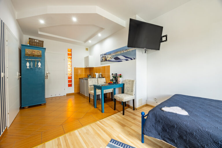 Pensjonat_2048px-283