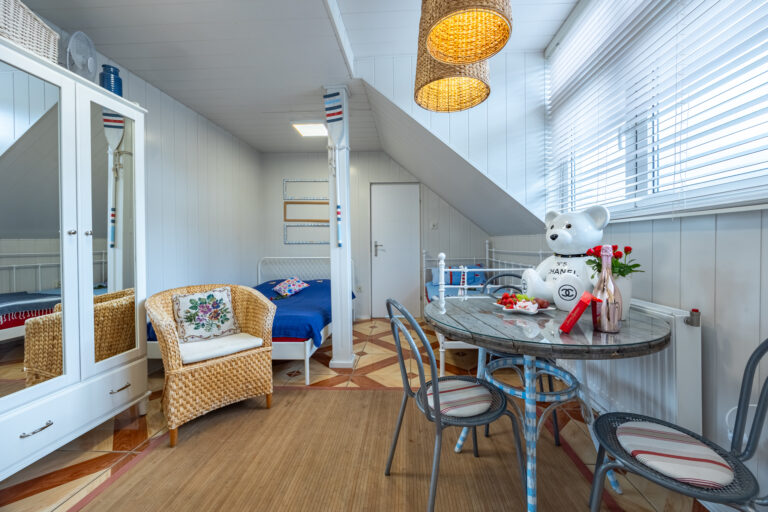 Pensjonat_2048px-349